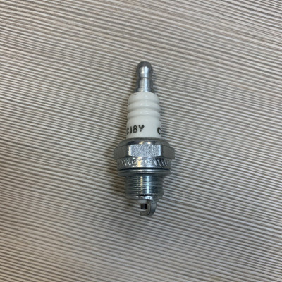 Свеча трактора Craftsman Свеча трактора Craftsman